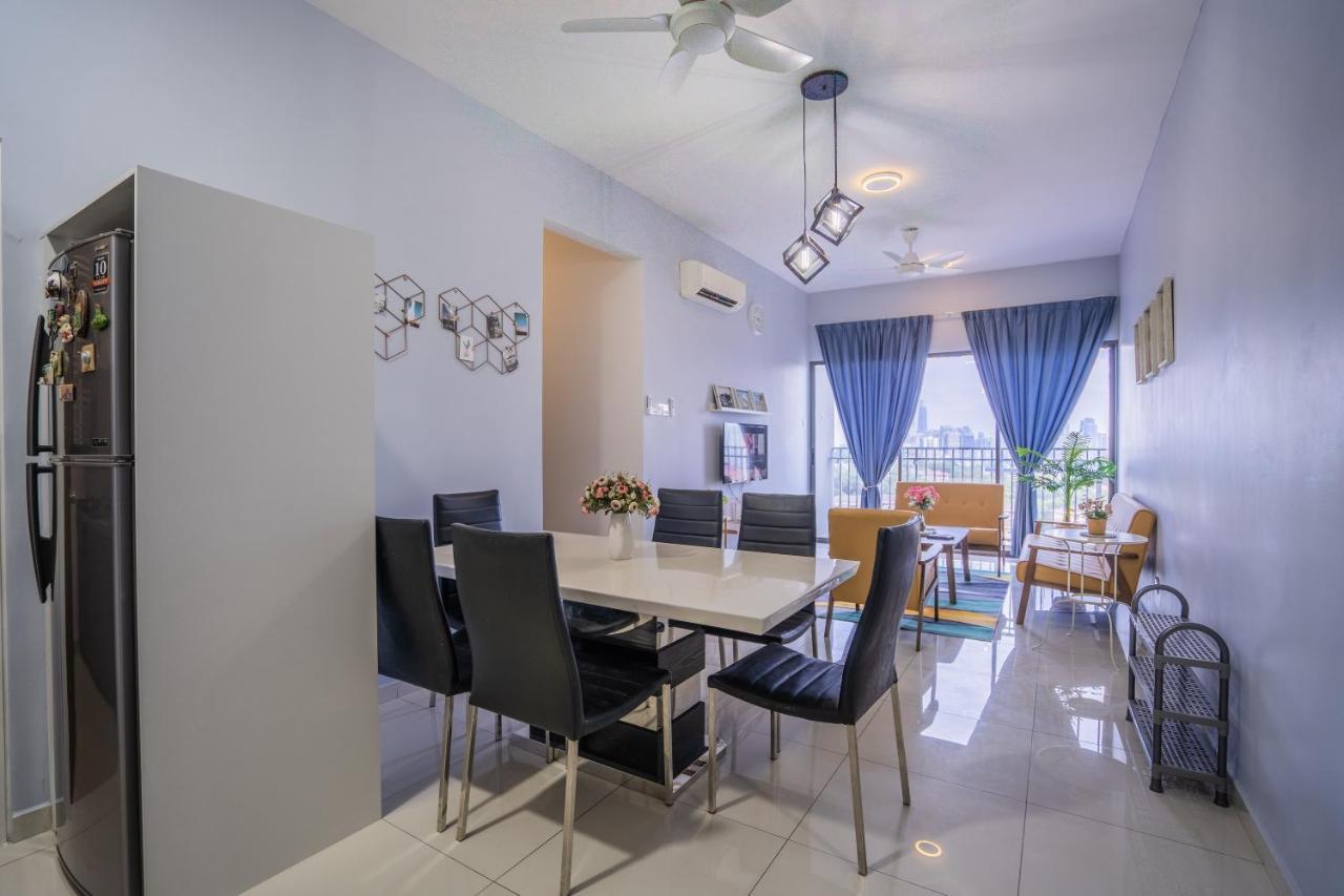Peaceful 3-Bedroom With Pool 5 Pax - Wangsa Maju Kuala Lumpur Exterior foto