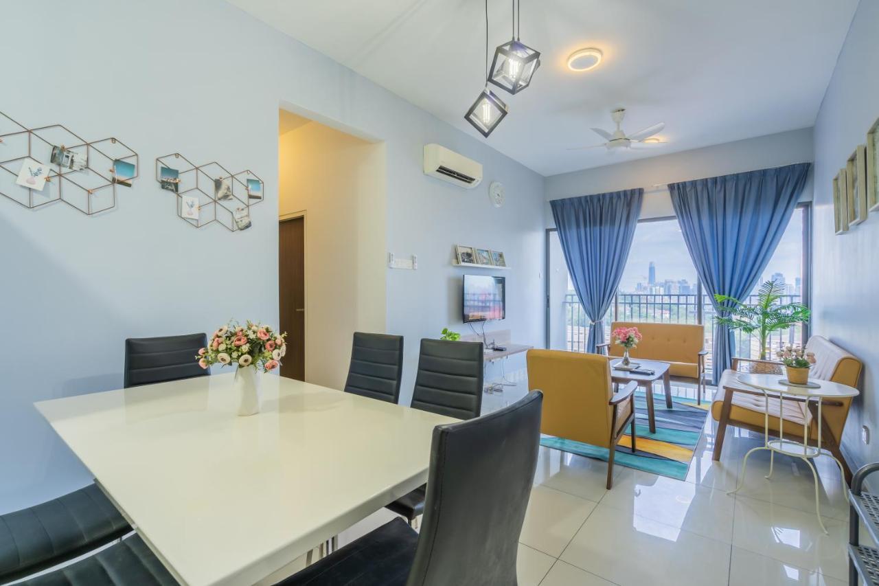 Peaceful 3-Bedroom With Pool 5 Pax - Wangsa Maju Kuala Lumpur Exterior foto