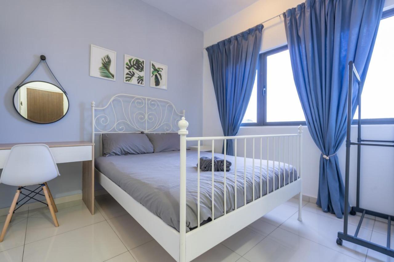 Peaceful 3-Bedroom With Pool 5 Pax - Wangsa Maju Kuala Lumpur Exterior foto